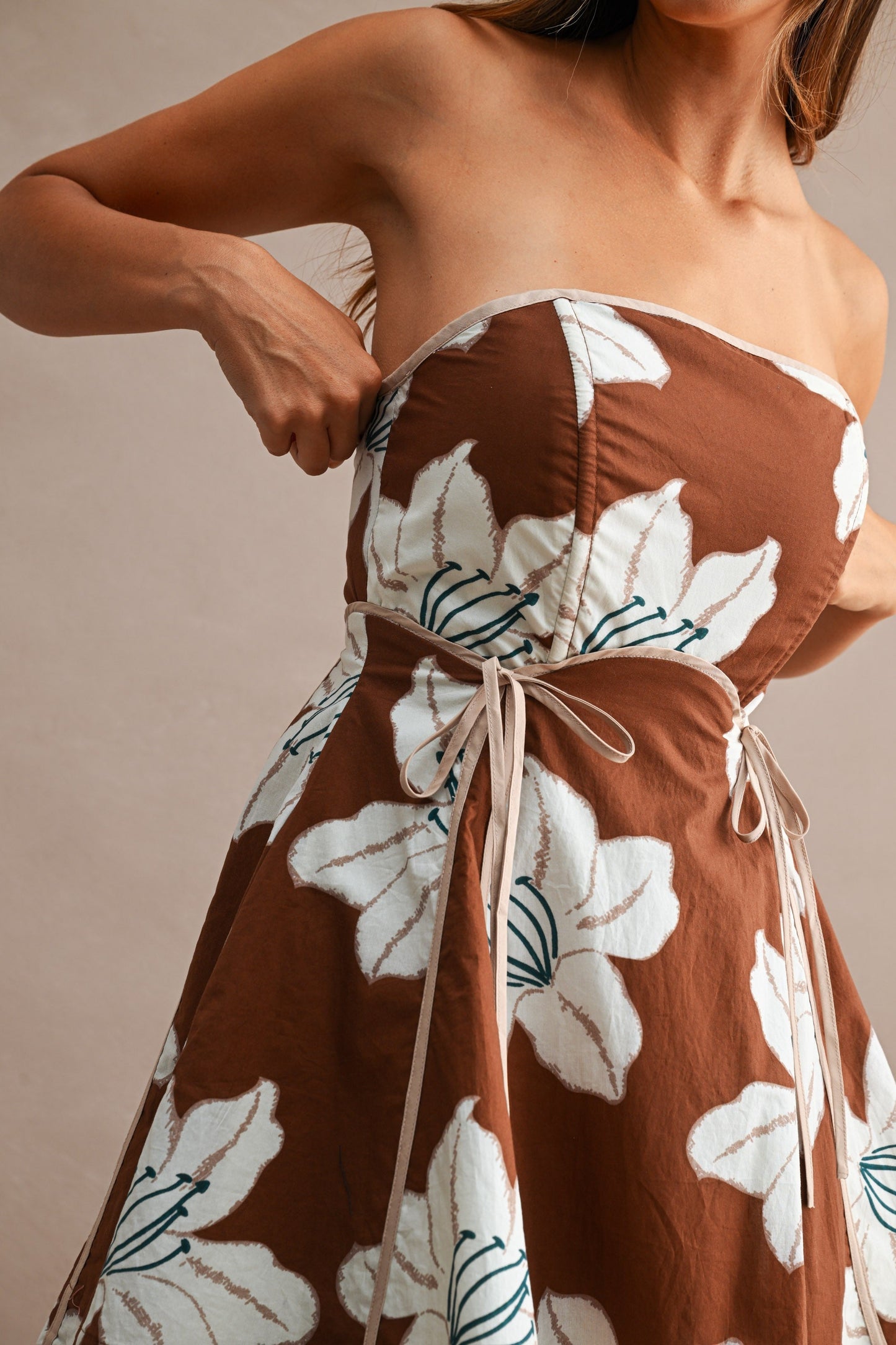 Mariah Sleeveless Floral Print Mini Dress Brown