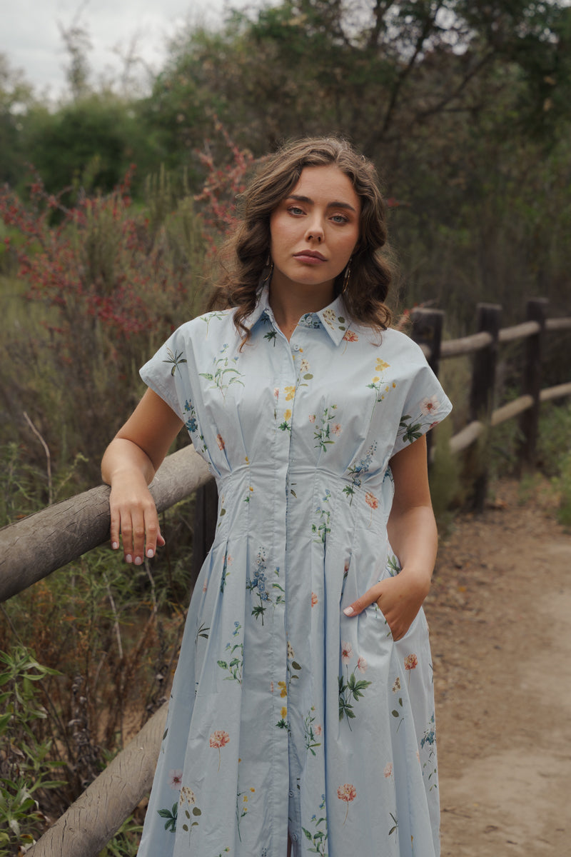 Shiloh Sleeveless Button Down Floral Print Midi Dress Blue
