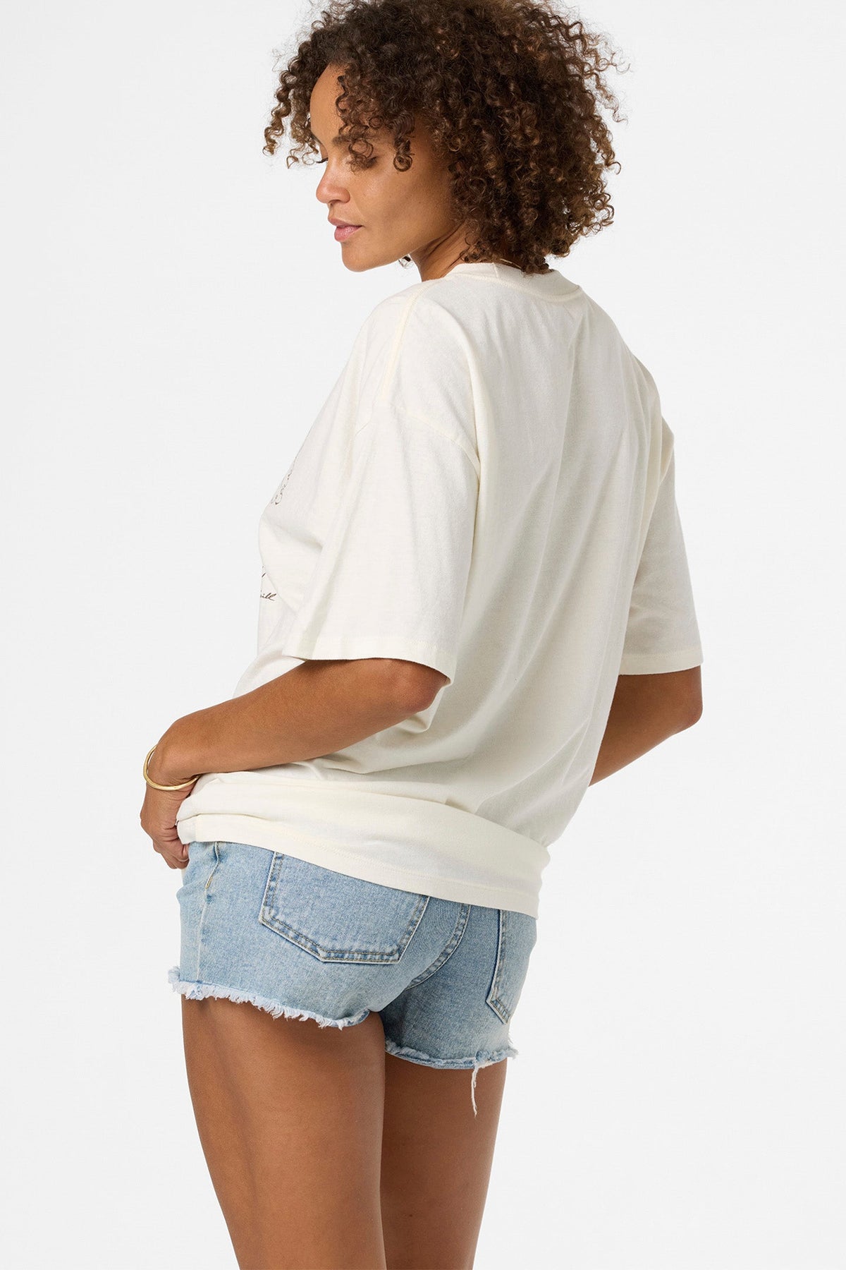 Ariah Hawaii Oversized Tee