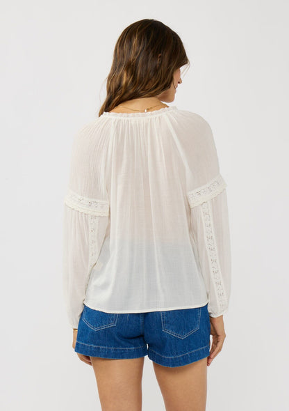 Tulula Blouse