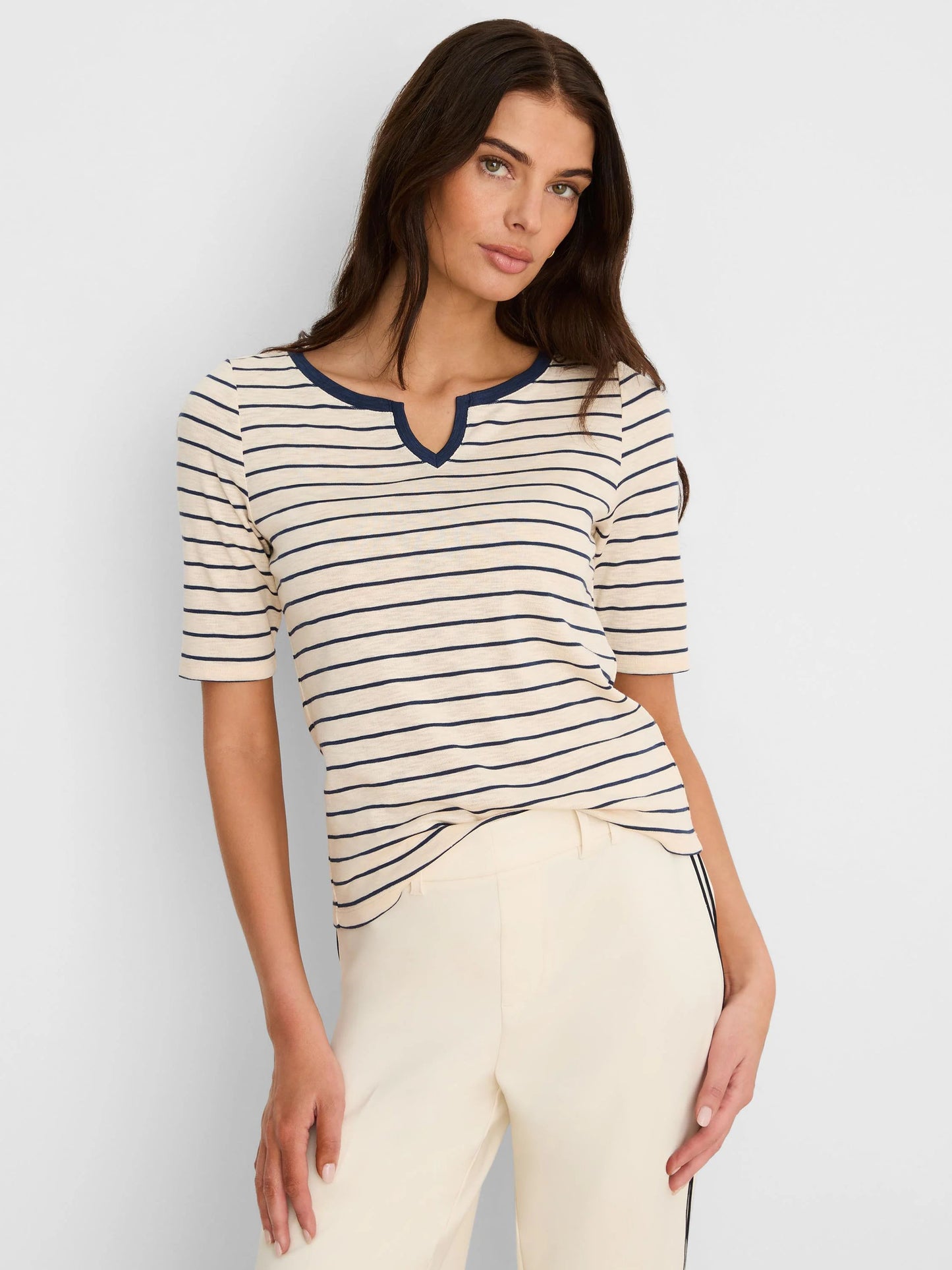 NZT Elbow Sleeve Stripe Notch Tee