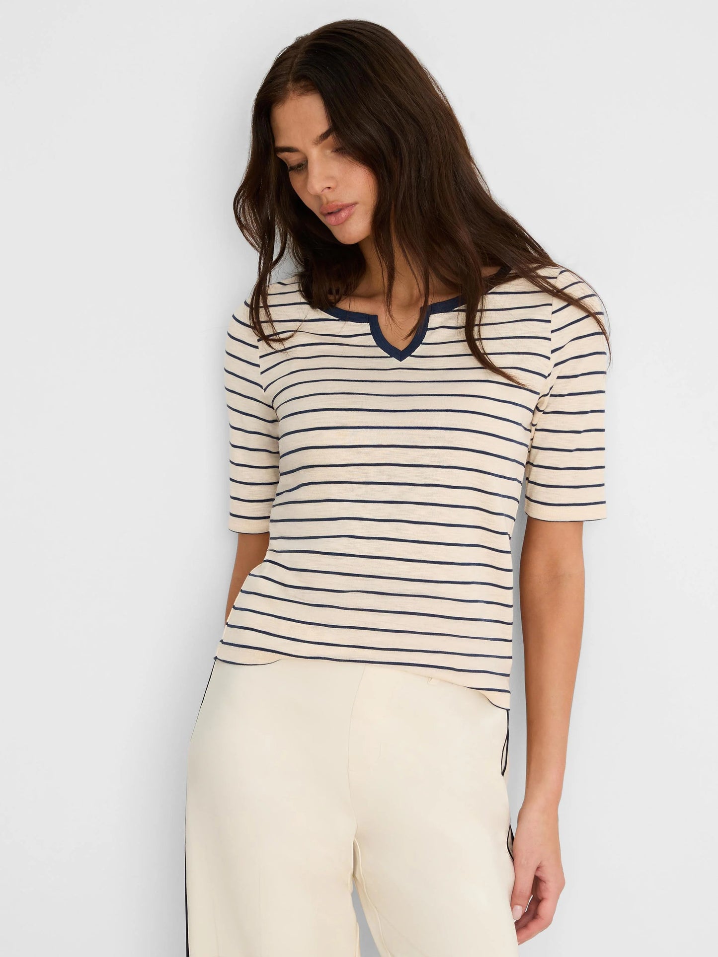 NZT Elbow Sleeve Stripe Notch Tee