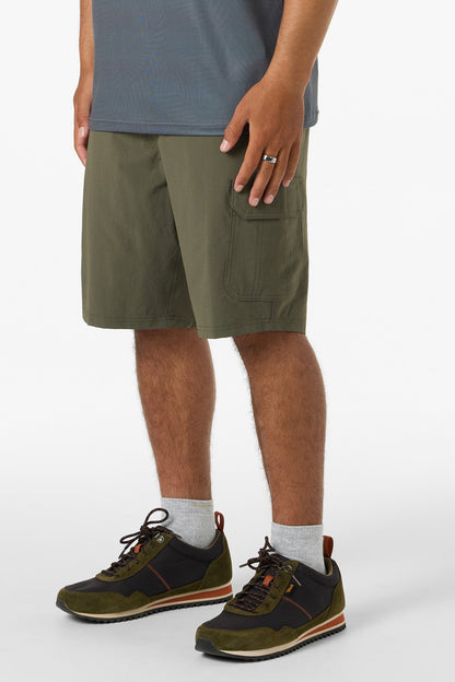 TRVLR Cargo 20" Hybrid Shorts