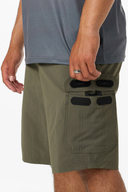 TRVLR Cargo 20" Hybrid Shorts