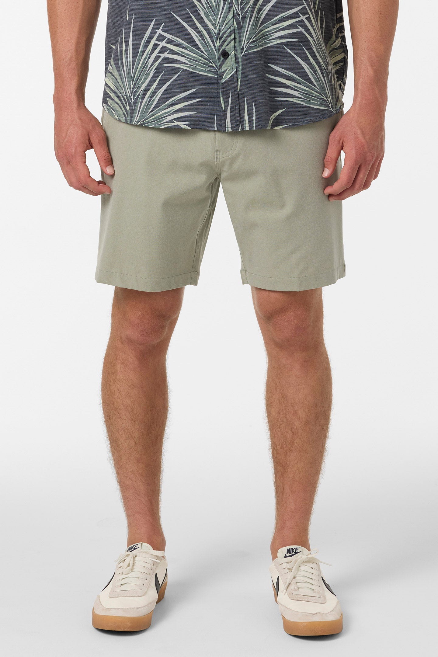 Reserve Light Check Elastic Waist 18" Hybrid Shorts