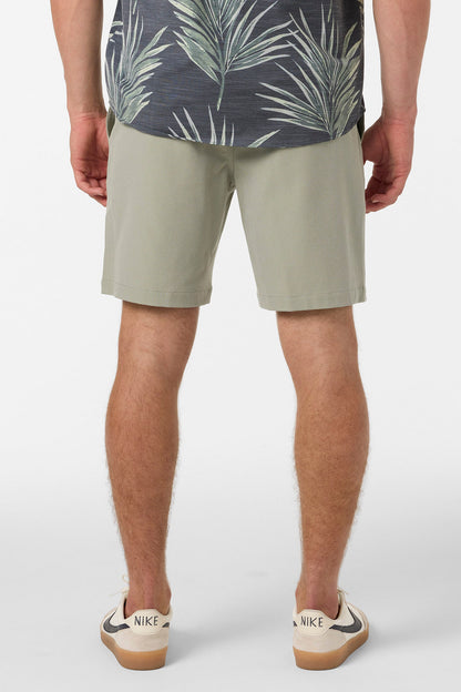 Reserve Light Check Elastic Waist 18" Hybrid Shorts