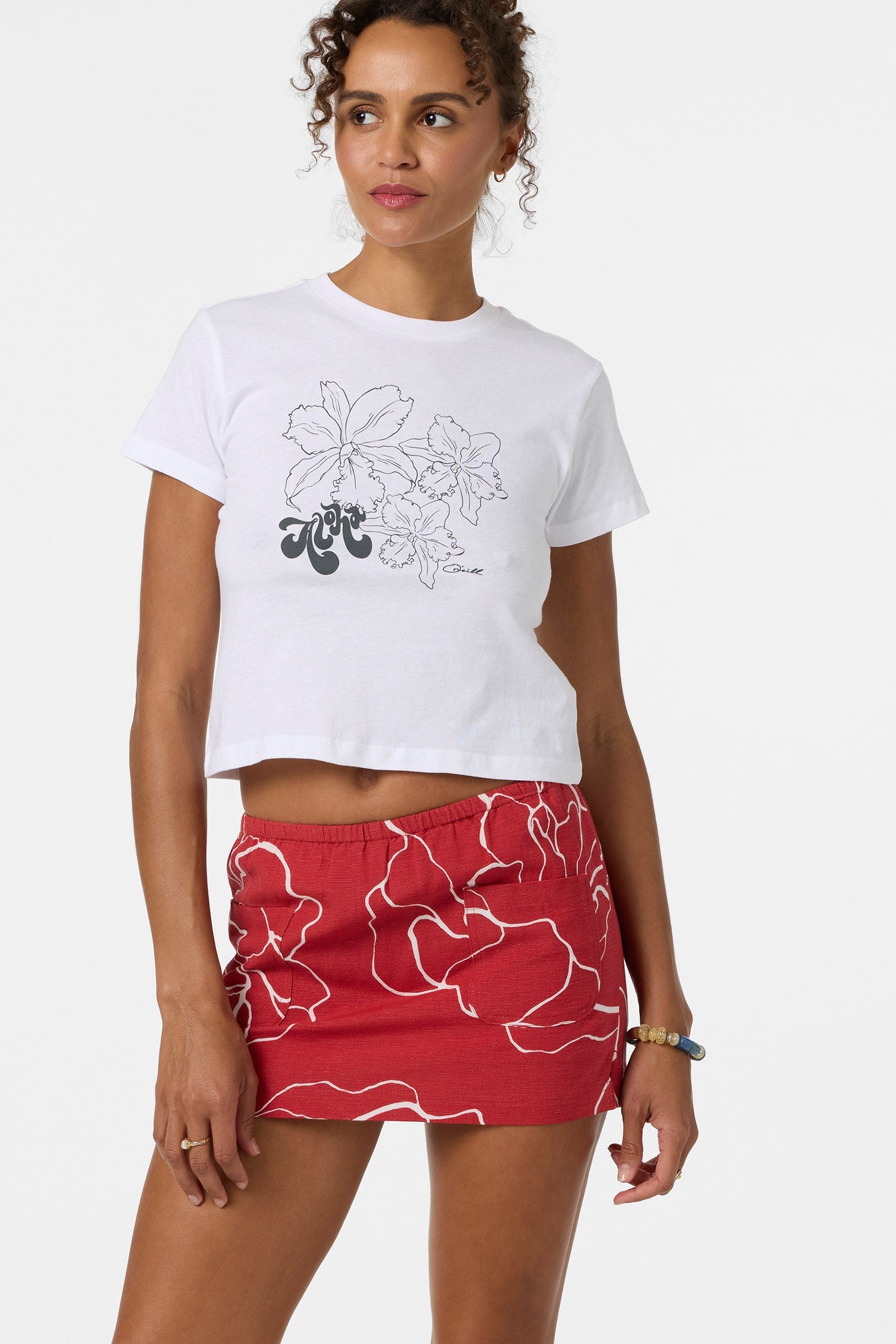 Ariah Hawaii Fitted Tee