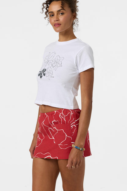 Ariah Hawaii Fitted Tee