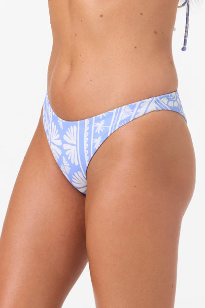 Surf Abstract Comber Mid Rise Medium Bottoms