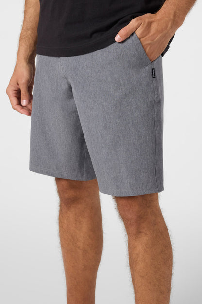 Reserve Heather 21" Hybrid Shorts