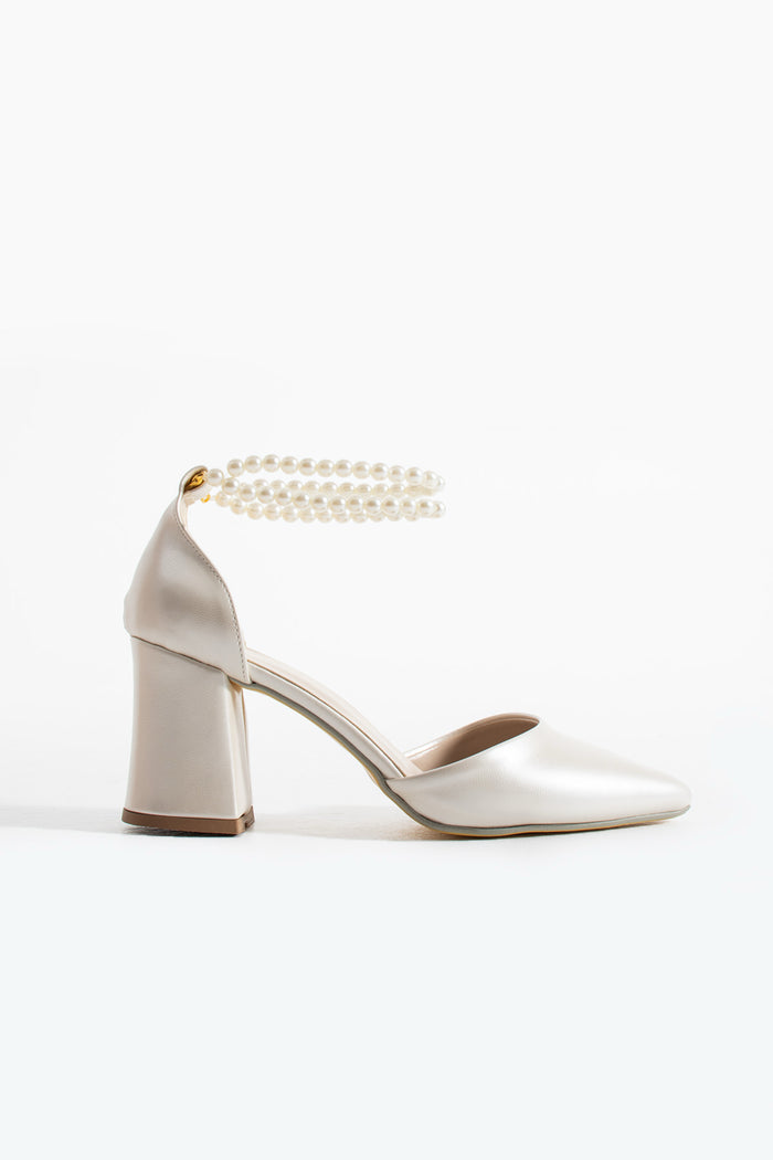 Elora | Ivory High Heels with Pearls