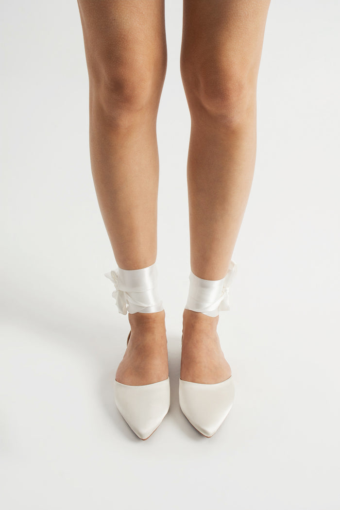 Iseult | Ivory Satin Flats with Ribbon