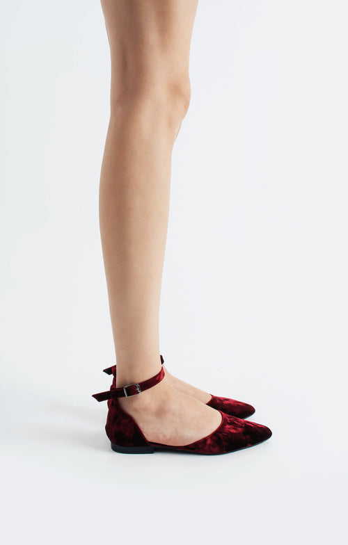Luz | Burgundy Velvet Flats