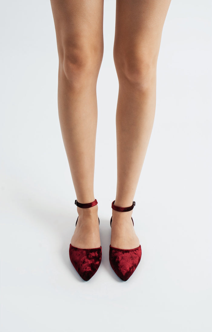Luz | Burgundy Velvet Flats